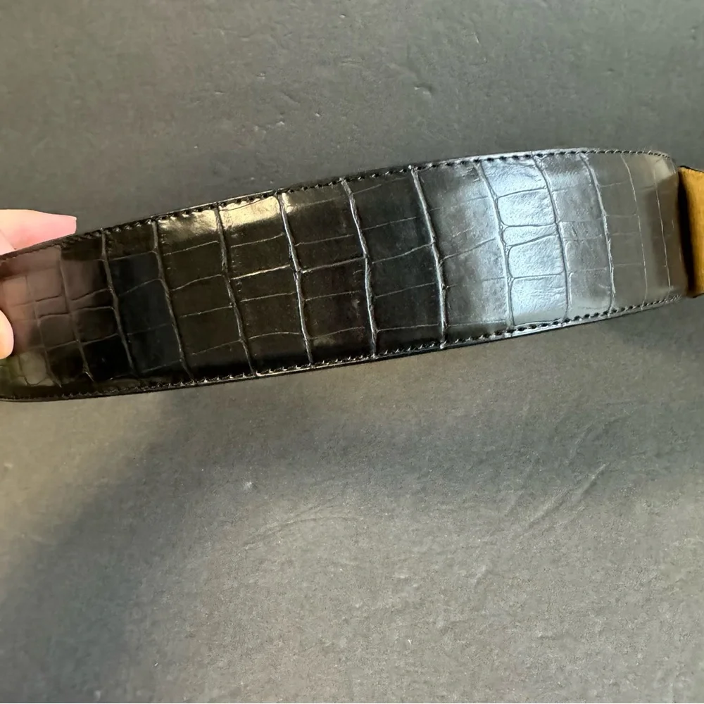 Vintage Wide Waist Belt Black‎ Leather Alligator Embossed Moc Croc Womens Medium